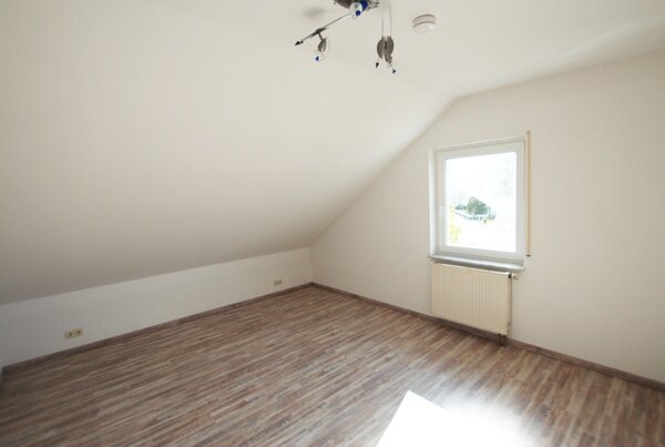 Bild 9: Schlafzimmer