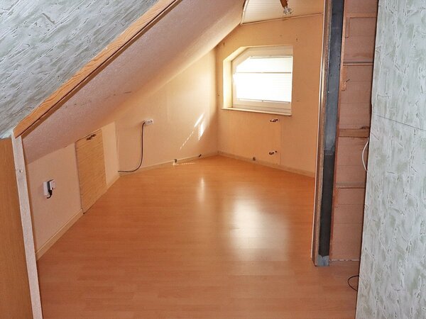 Bild 9: Zimmer im Spitzboden
