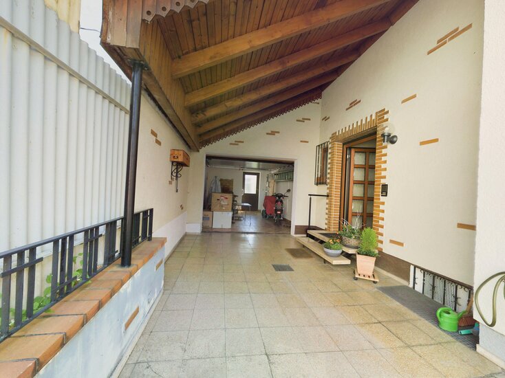 Hof, Garage, Eingang
