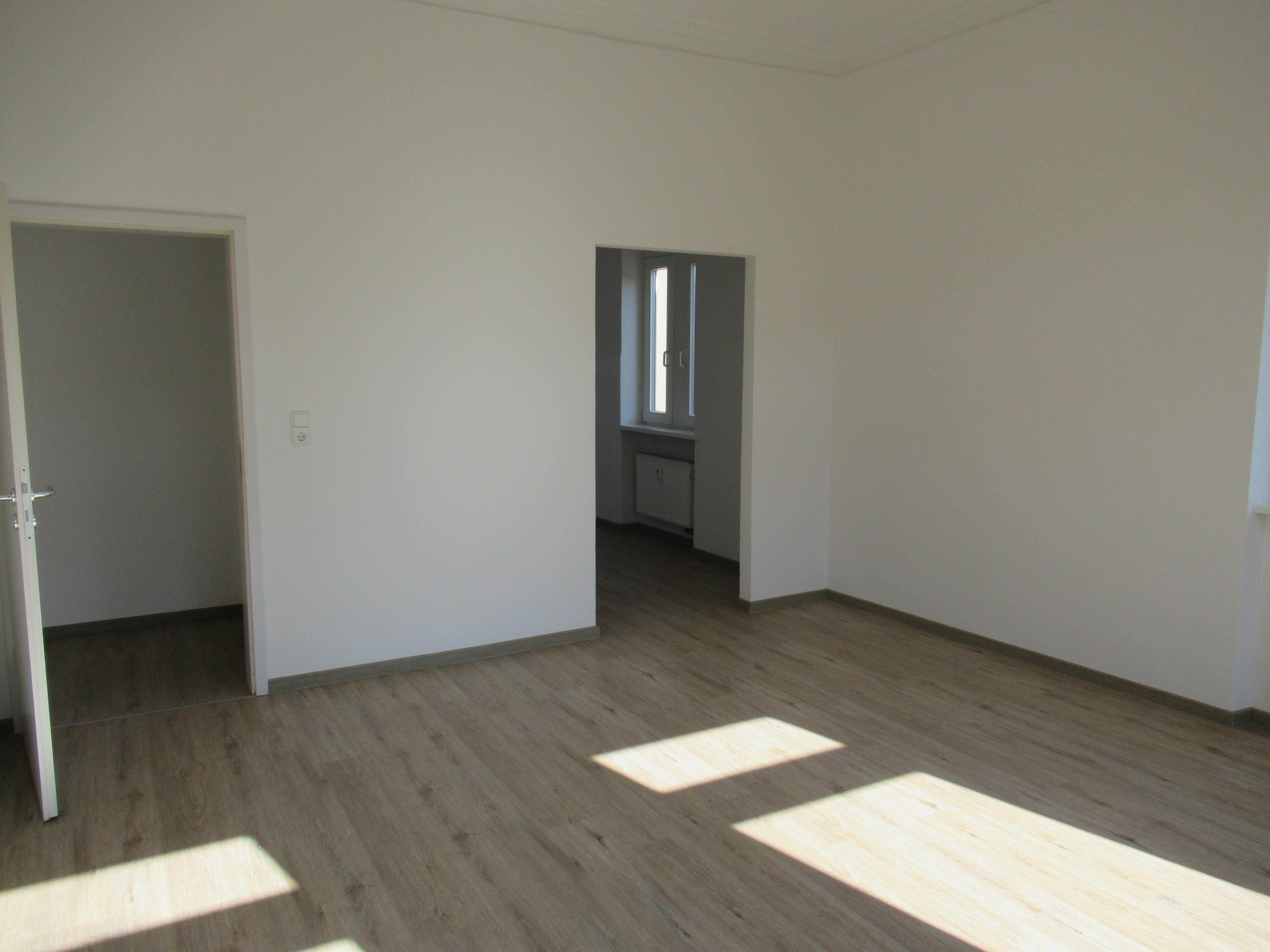 Wohnzimmer mit Küche